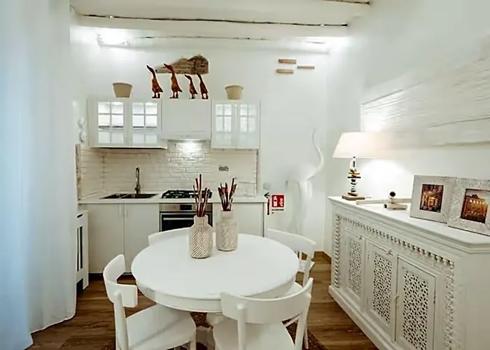Borgo Antico Castel Sant'angelo Hotel 3*